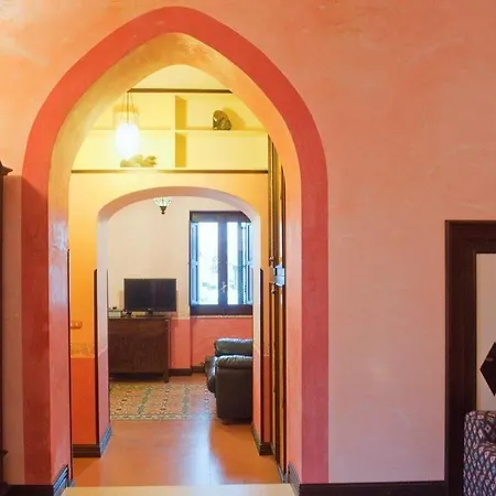 Dimora Storica Castello Tatil Evi *